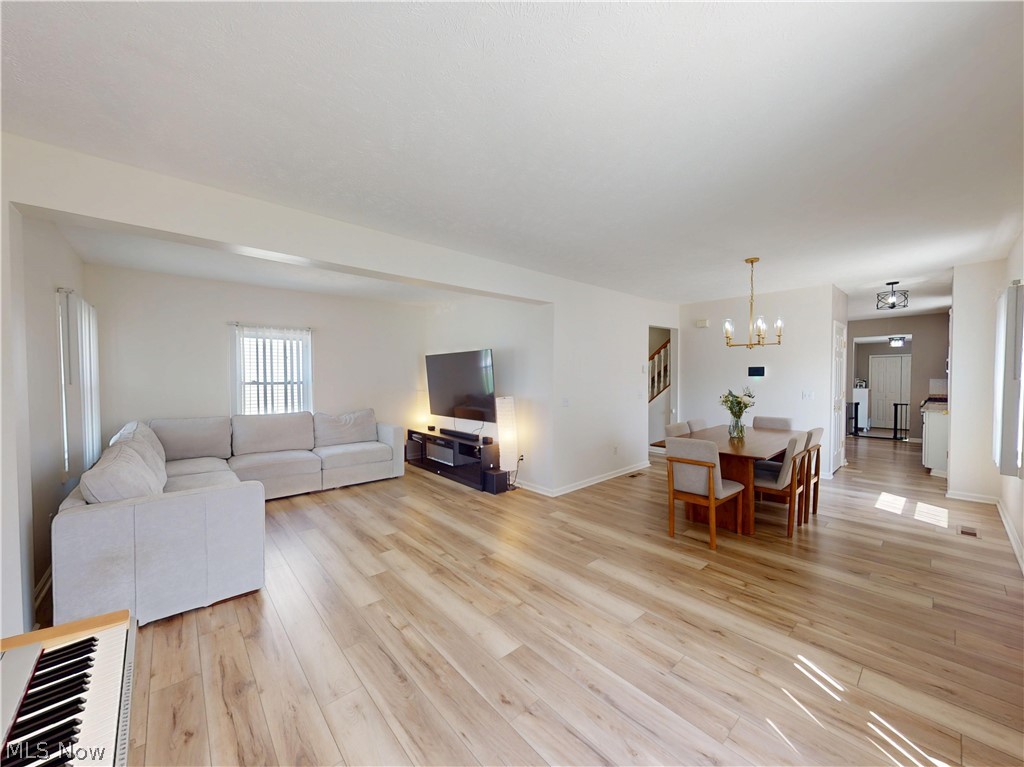 1461 Iroquois Avenue Mayfield Heights OH 44124