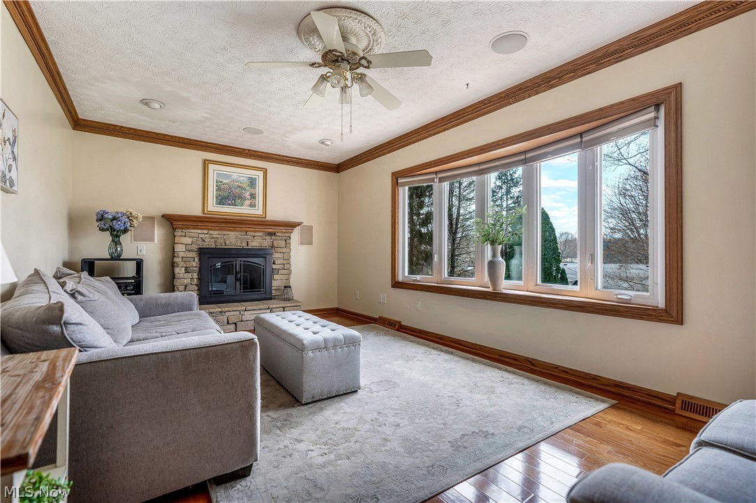 3680 Timber Lake Street NW Uniontown OH 44685