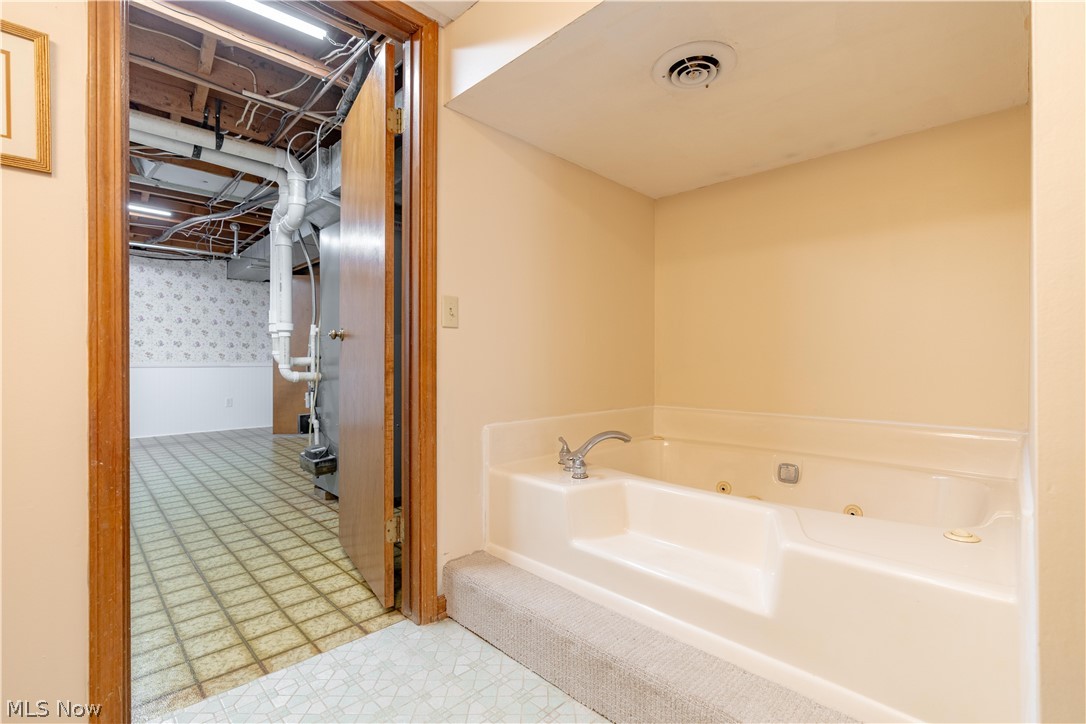 3680 Timber Lake Street NW Uniontown OH 44685