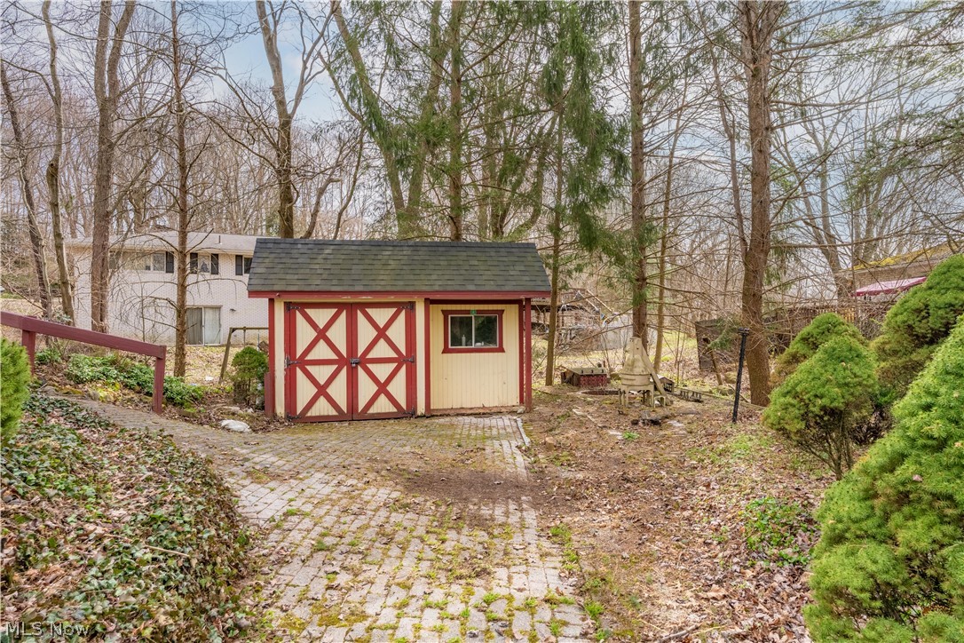 3680 Timber Lake Street NW Uniontown OH 44685