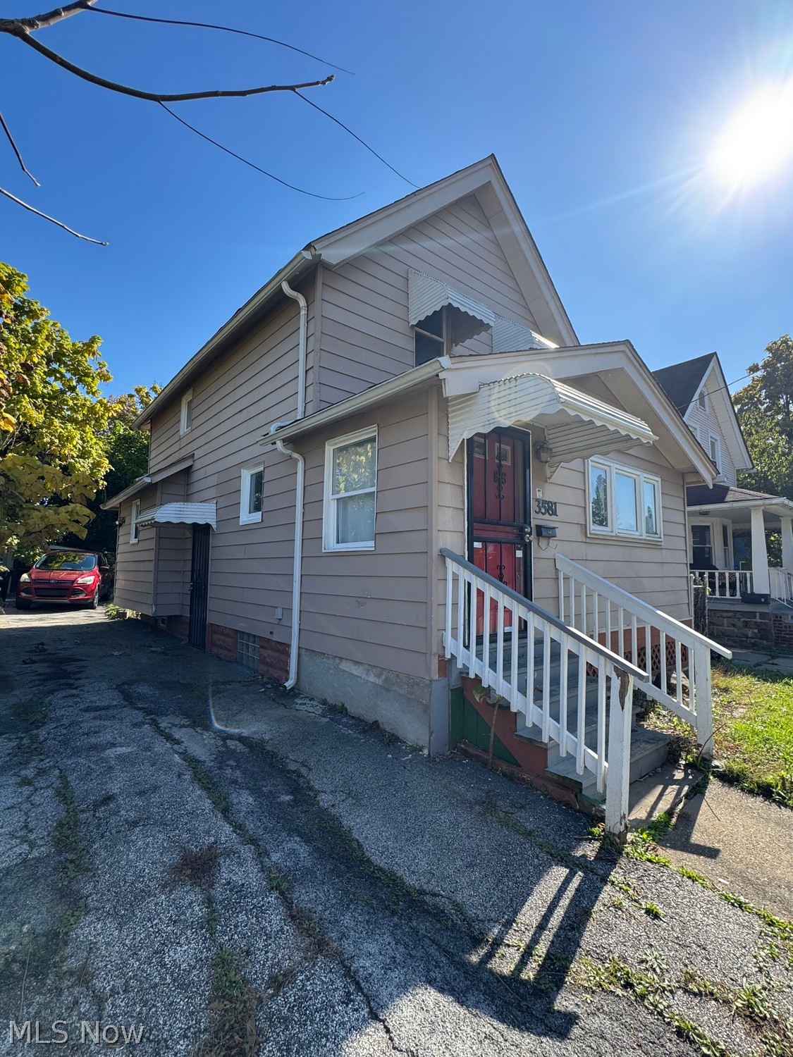 3581 E 104th Street Cleveland OH 44105