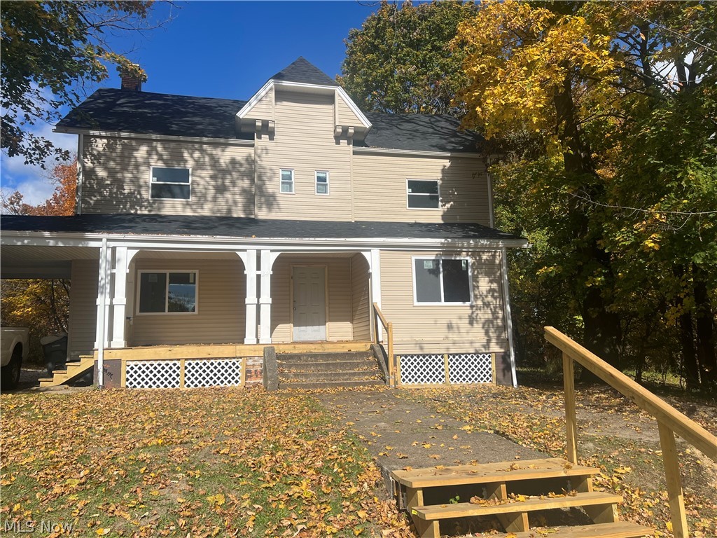34 Illinois Avenue Youngstown OH 44505