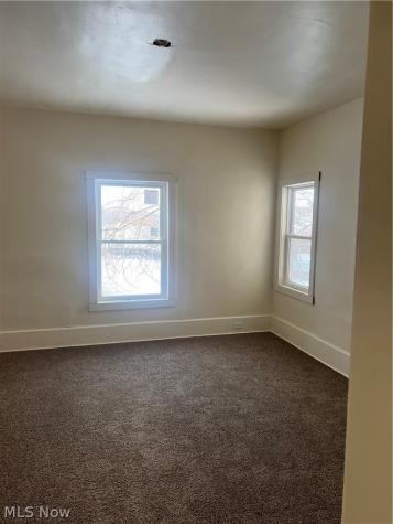 34 Illinois Avenue Youngstown OH 44505