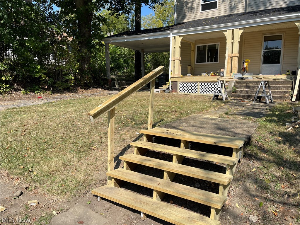 34 Illinois Avenue Youngstown OH 44505