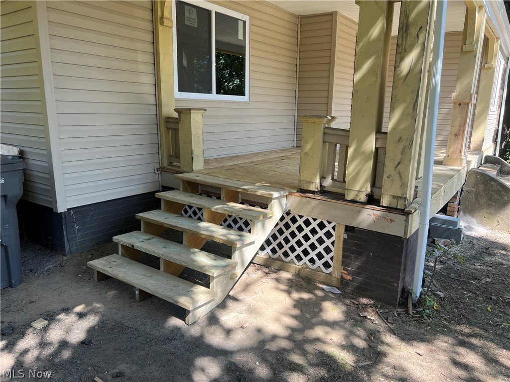 34 Illinois Avenue Youngstown OH 44505