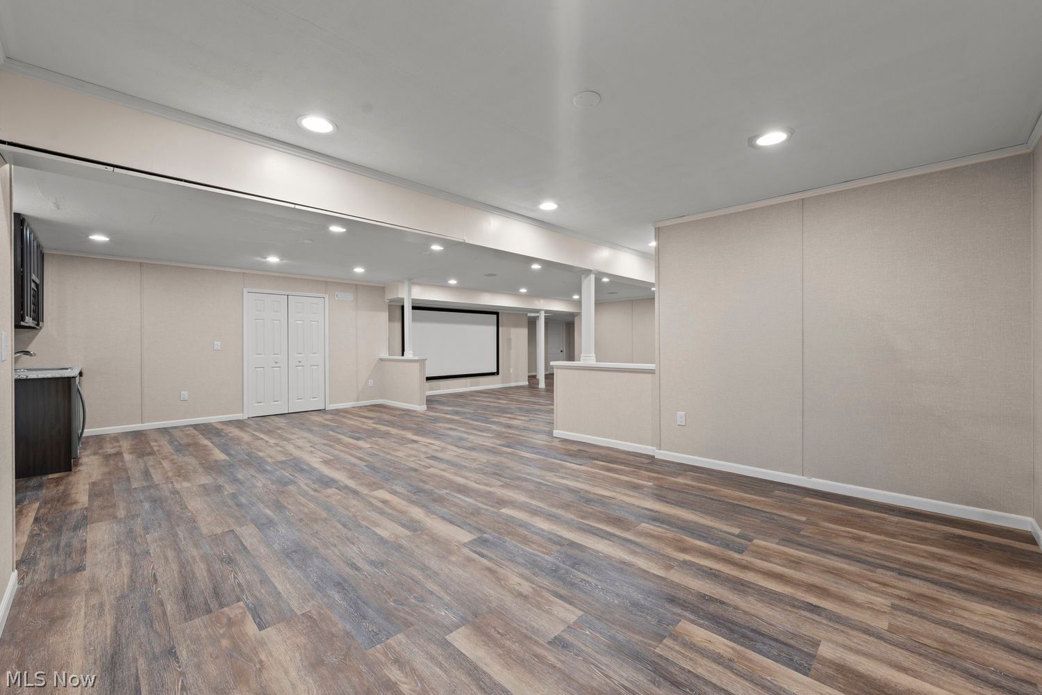 2049 Meadowood Boulevard Twinsburg OH 44087