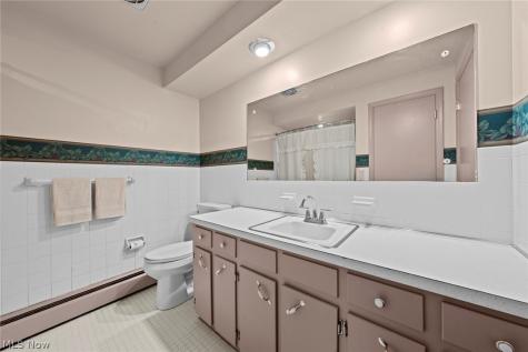 7820 Summerset Drive Walton Hills OH 44146