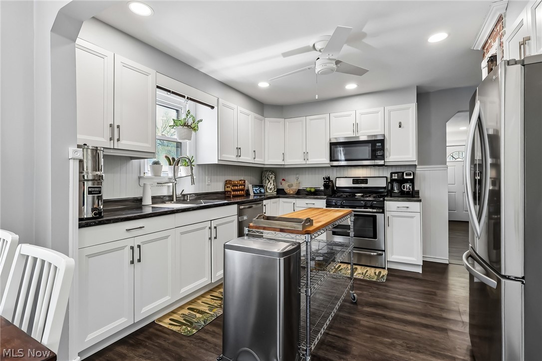 338 N Rocky River Drive Berea OH 44017