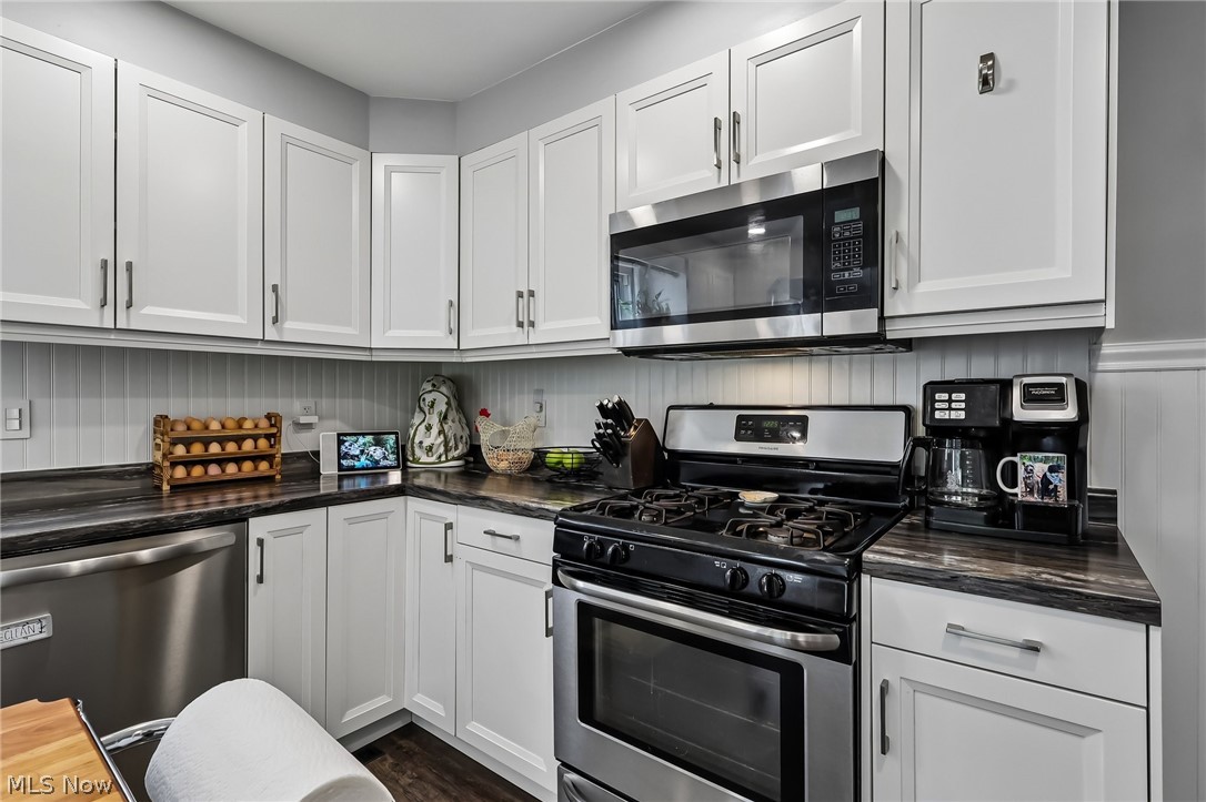 338 N Rocky River Drive Berea OH 44017