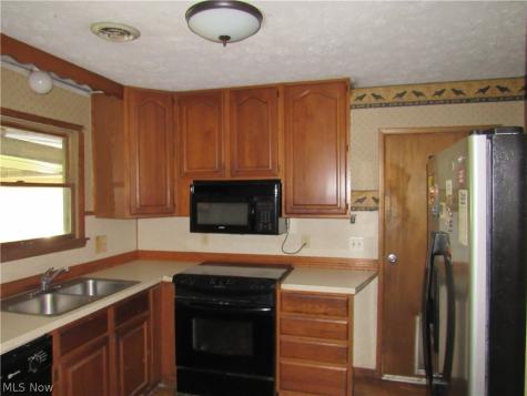 10940 Julie Street NE Alliance OH 44601