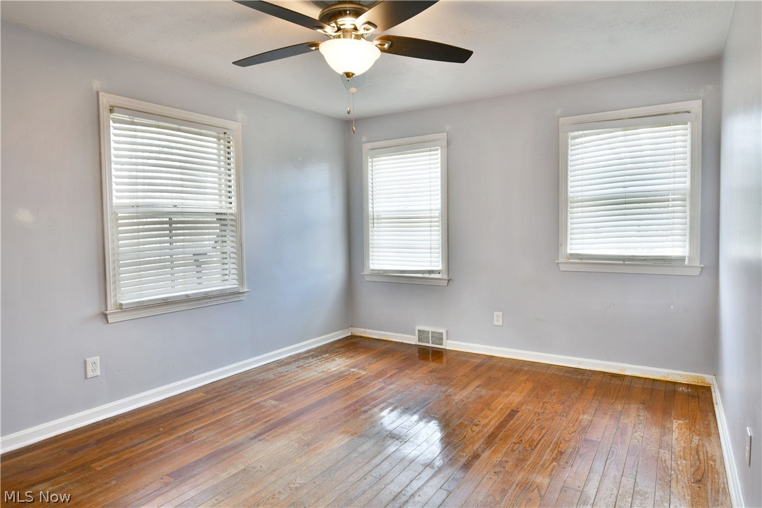 2262 Niles Cortland Road NE Cortland OH 44410