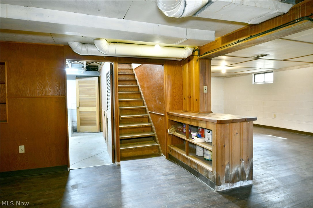 2262 Niles Cortland Road NE Cortland OH 44410