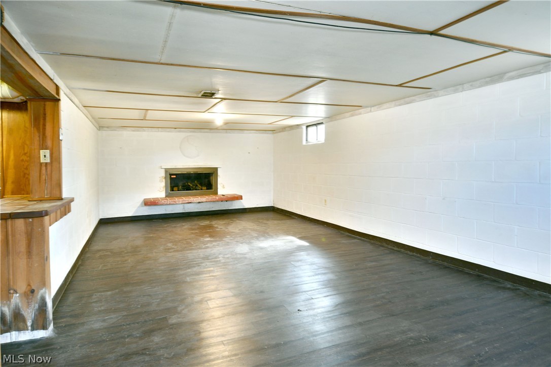 2262 Niles Cortland Road NE Cortland OH 44410