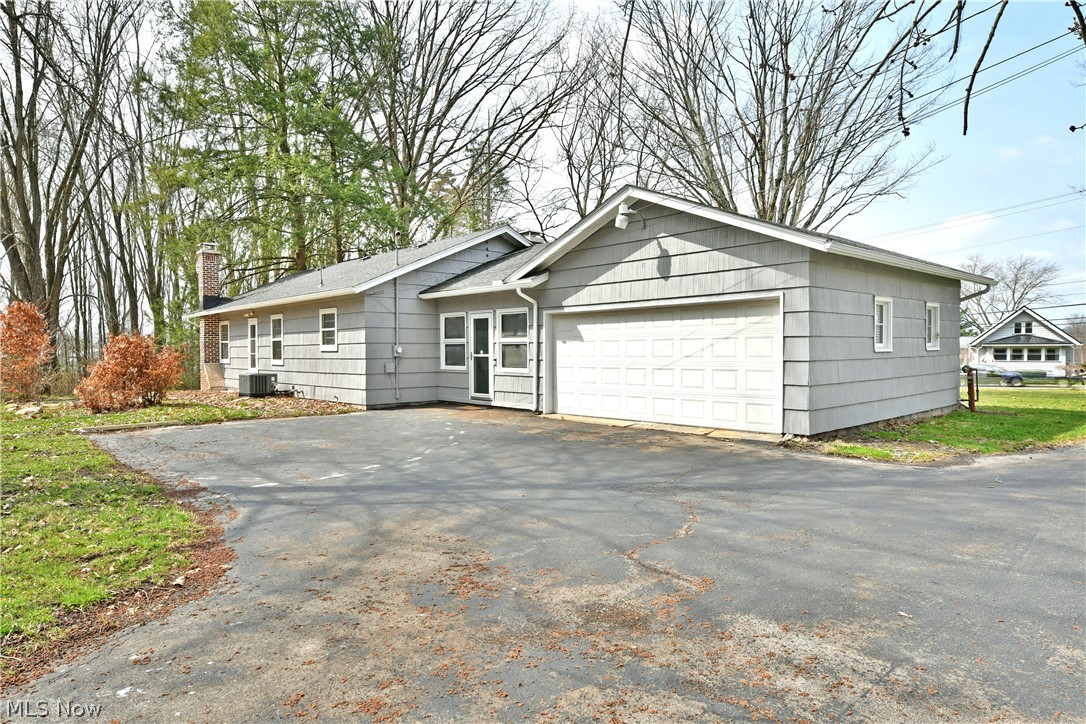 2262 Niles Cortland Road NE Cortland OH 44410