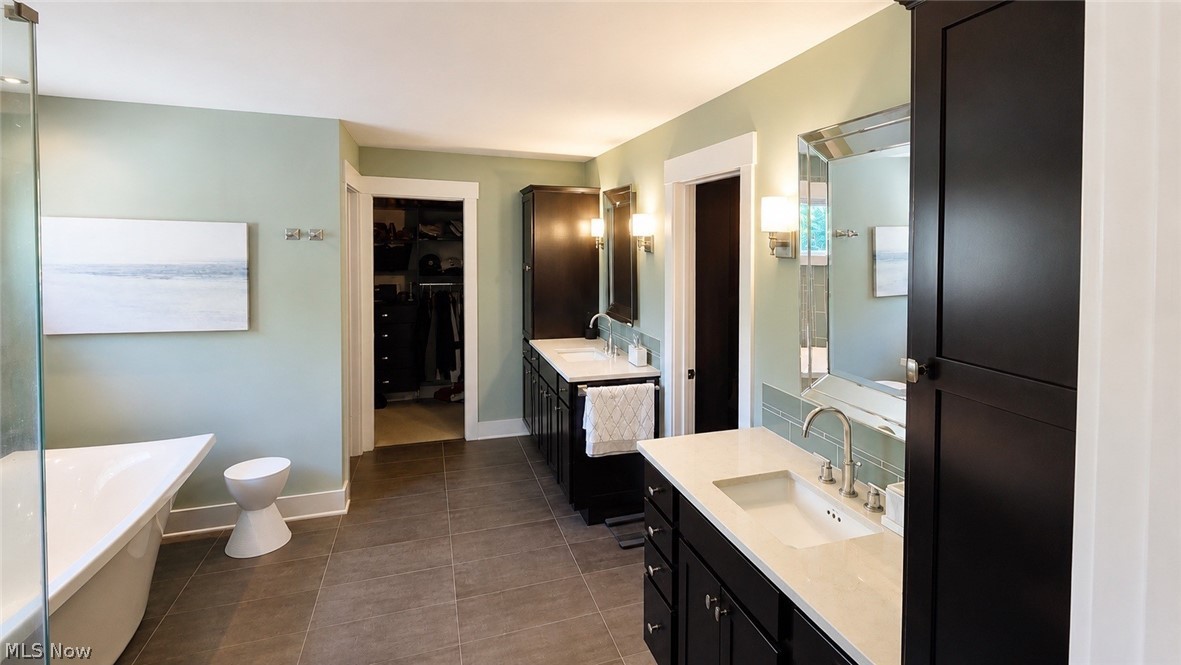 224 Hidden Glen Trail Chardon OH 44024