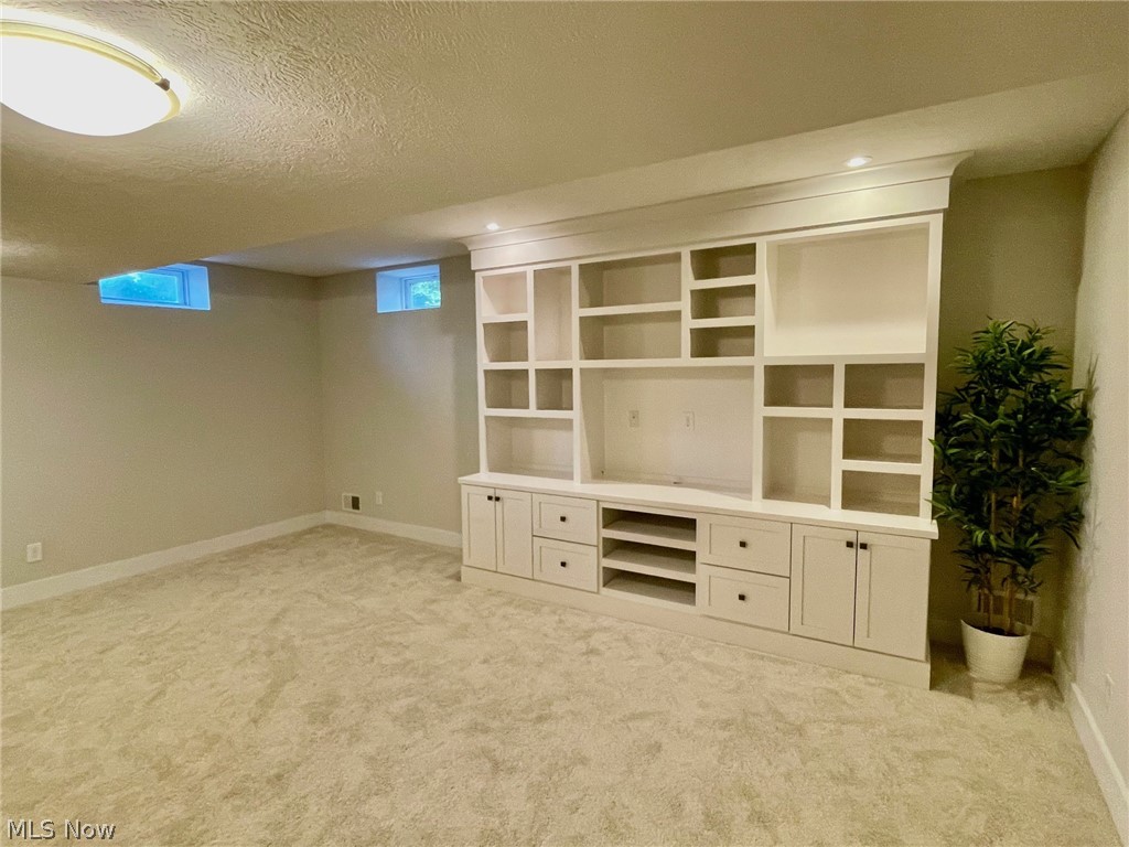 224 Hidden Glen Trail Chardon OH 44024