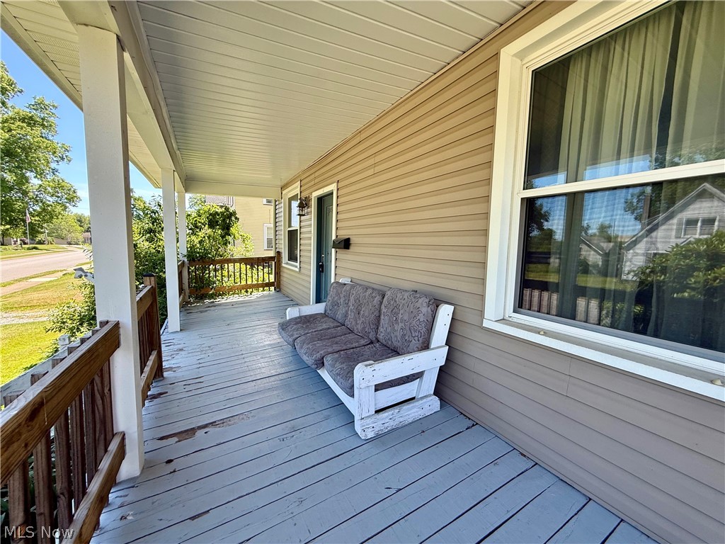 39 Duquesne Street Columbiana OH 44408