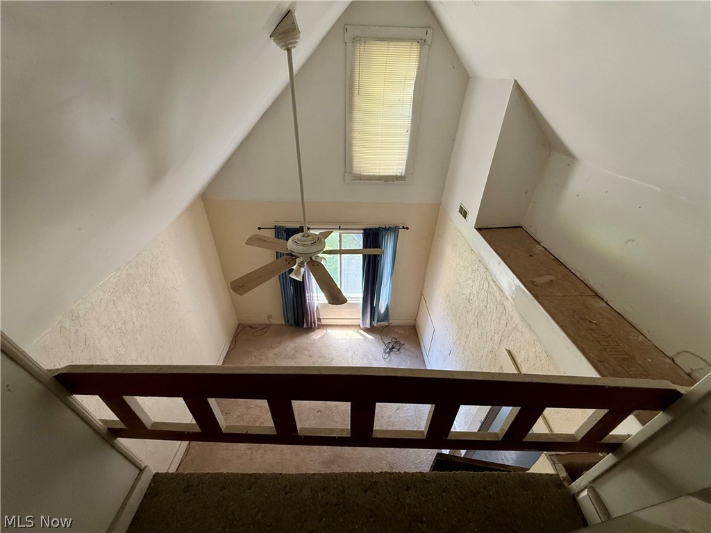 39 Duquesne Street Columbiana OH 44408