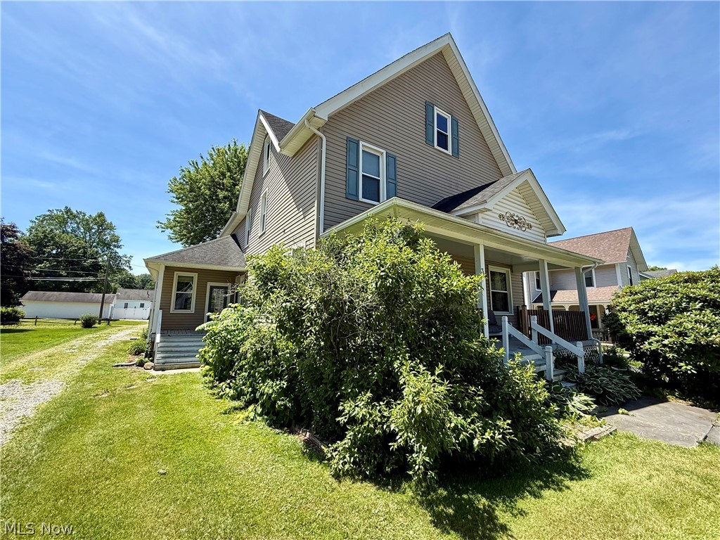 39 Duquesne Street Columbiana OH 44408