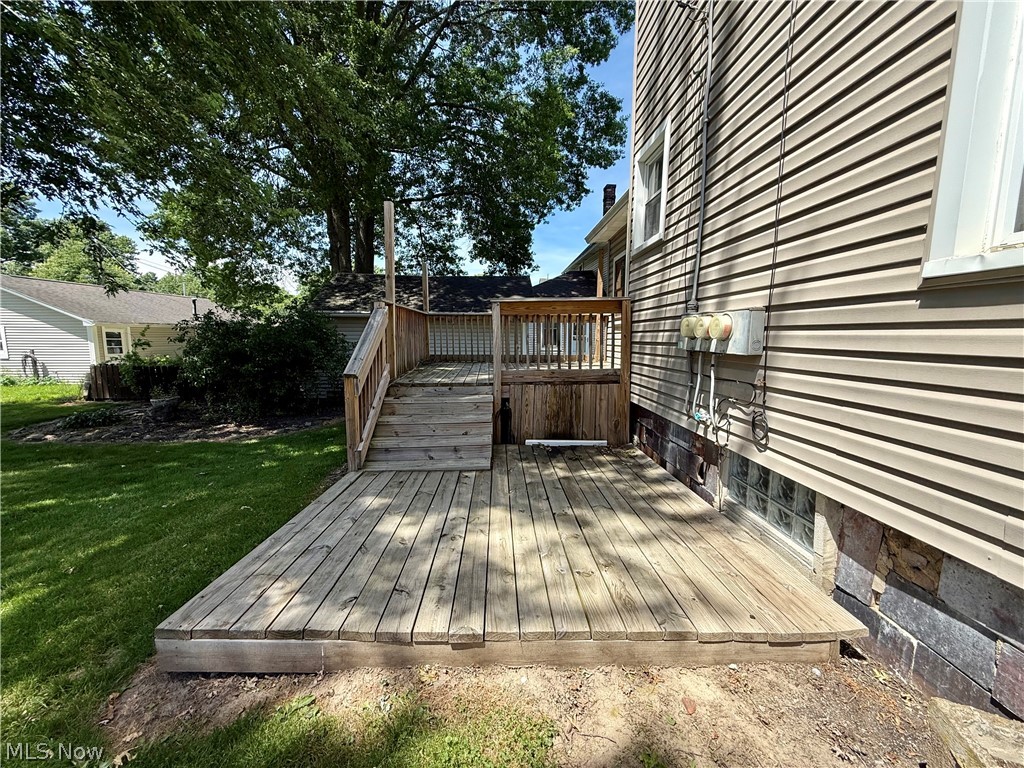 39 Duquesne Street Columbiana OH 44408