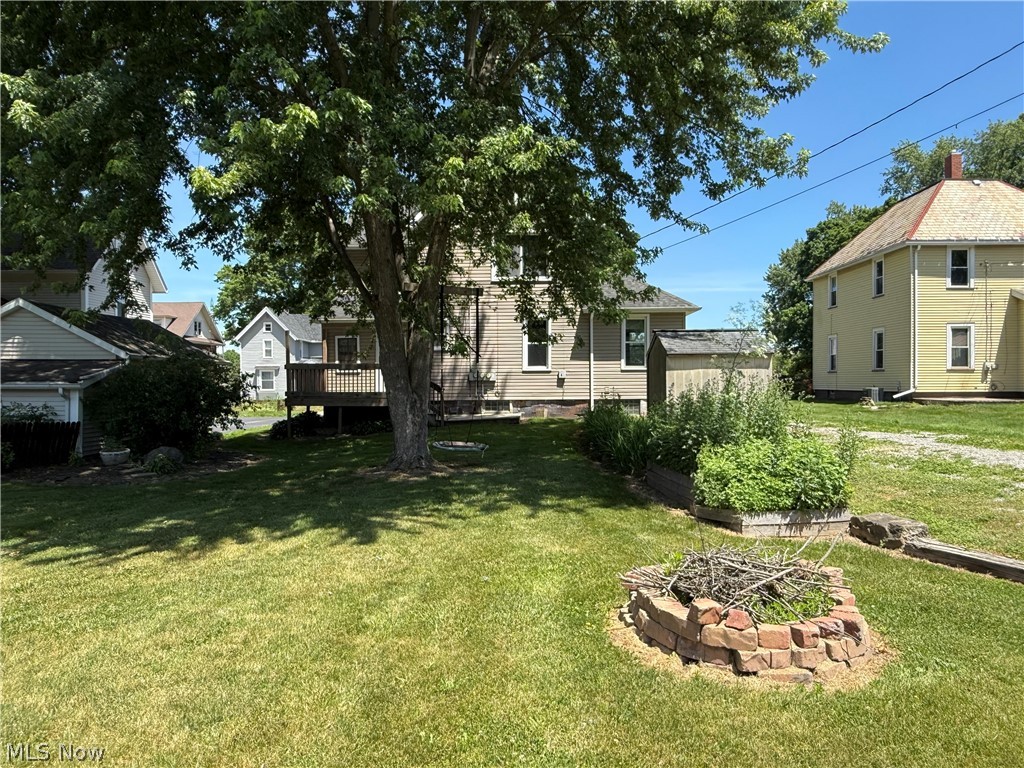 39 Duquesne Street Columbiana OH 44408