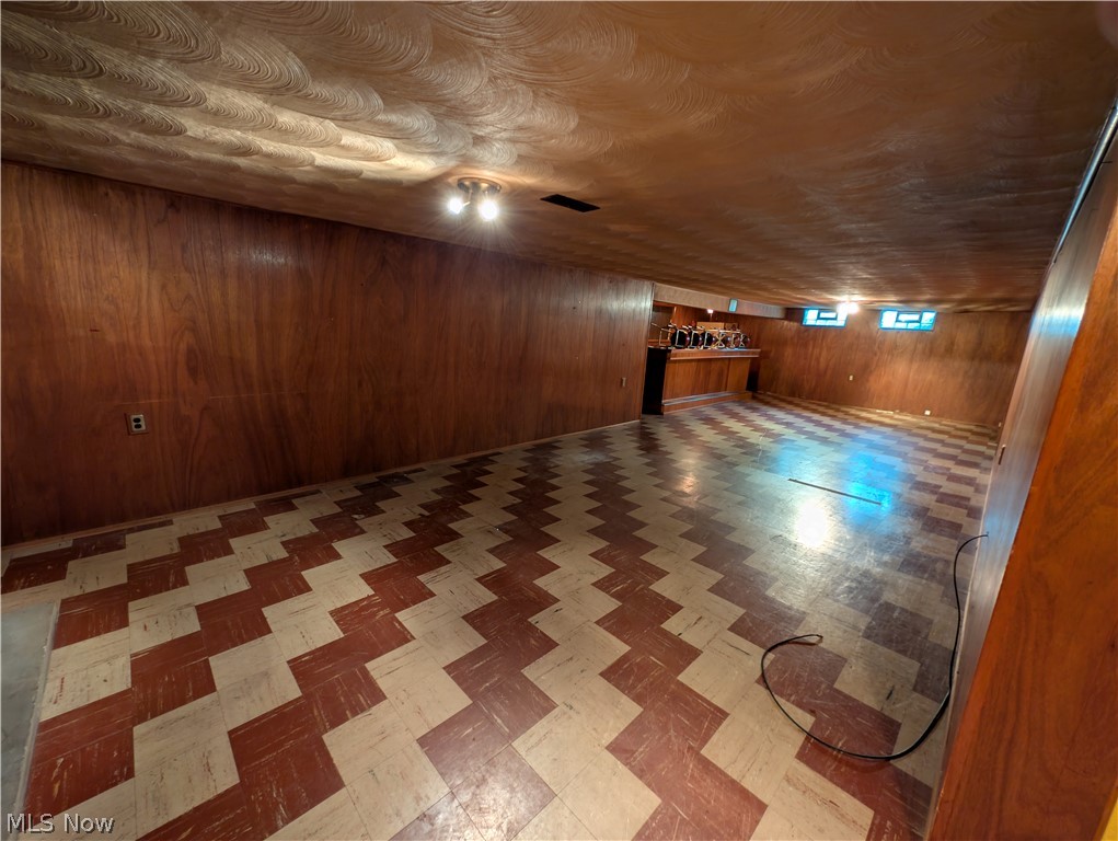 21935 Cottonwood Drive Rocky River OH 44116