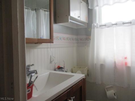 11805 Crofton Avenue Garfield Heights OH 44125