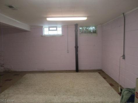11805 Crofton Avenue Garfield Heights OH 44125
