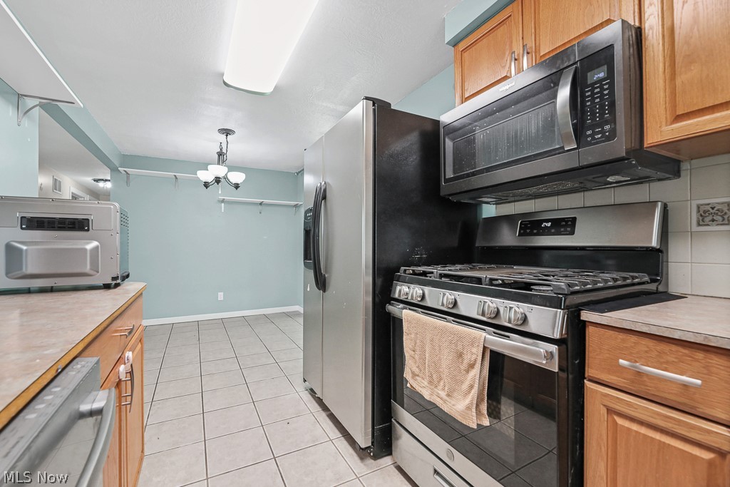 6410 Westmore Street Louisville OH 44641