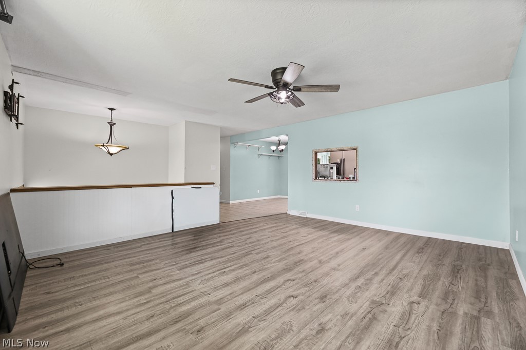 6410 Westmore Street Louisville OH 44641