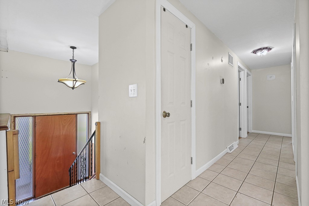 6410 Westmore Street Louisville OH 44641