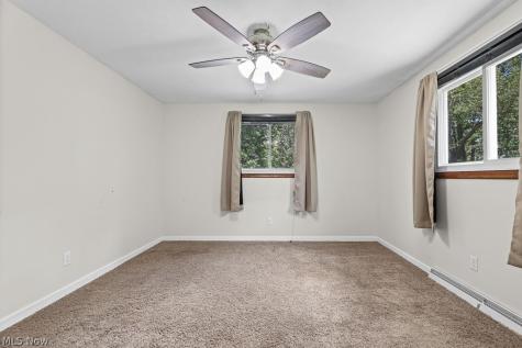 6410 Westmore Street Louisville OH 44641