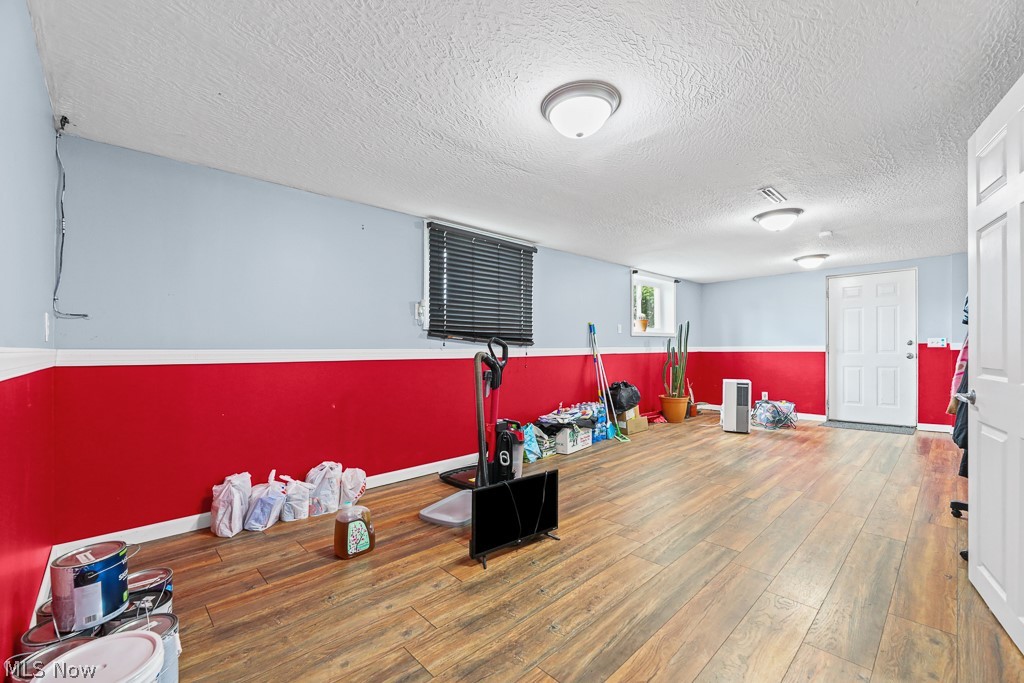 6410 Westmore Street Louisville OH 44641