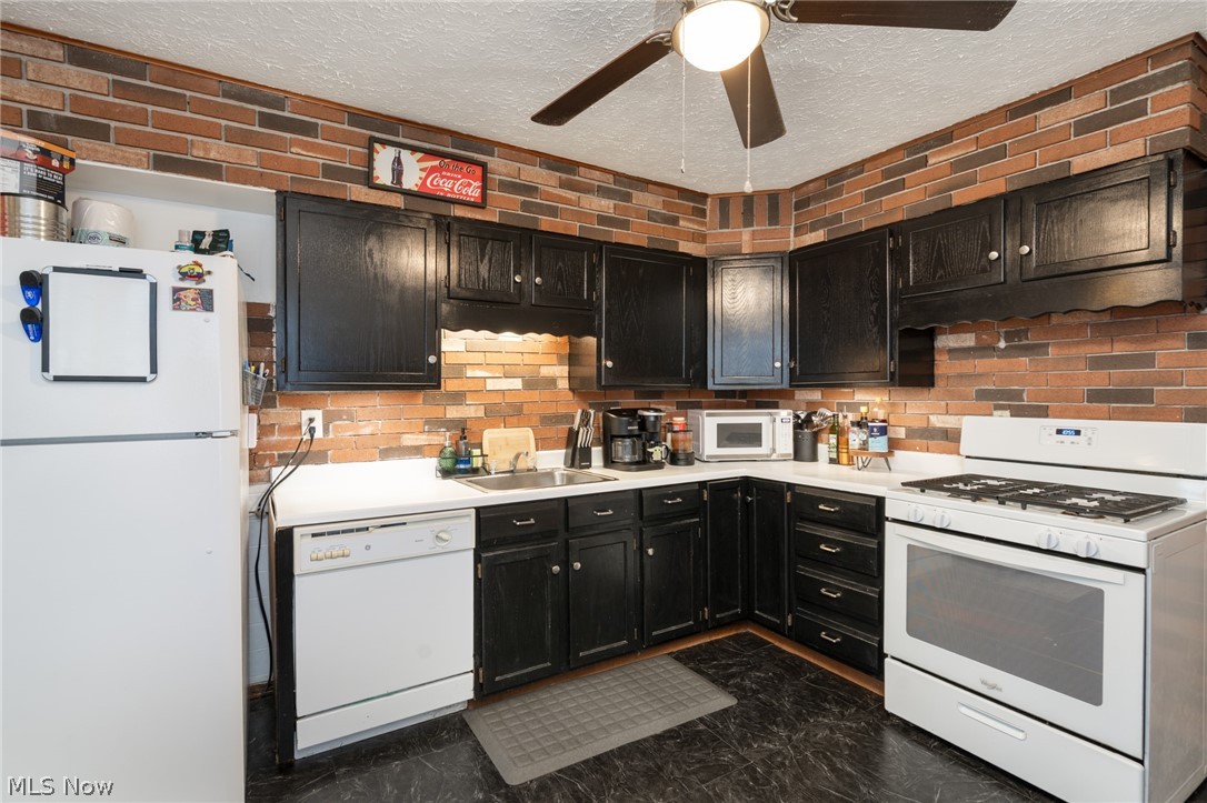 4214 Meadow Lane Lorain OH 44055