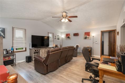 4214 Meadow Lane Lorain OH 44055