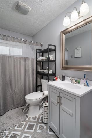 4214 Meadow Lane Lorain OH 44055