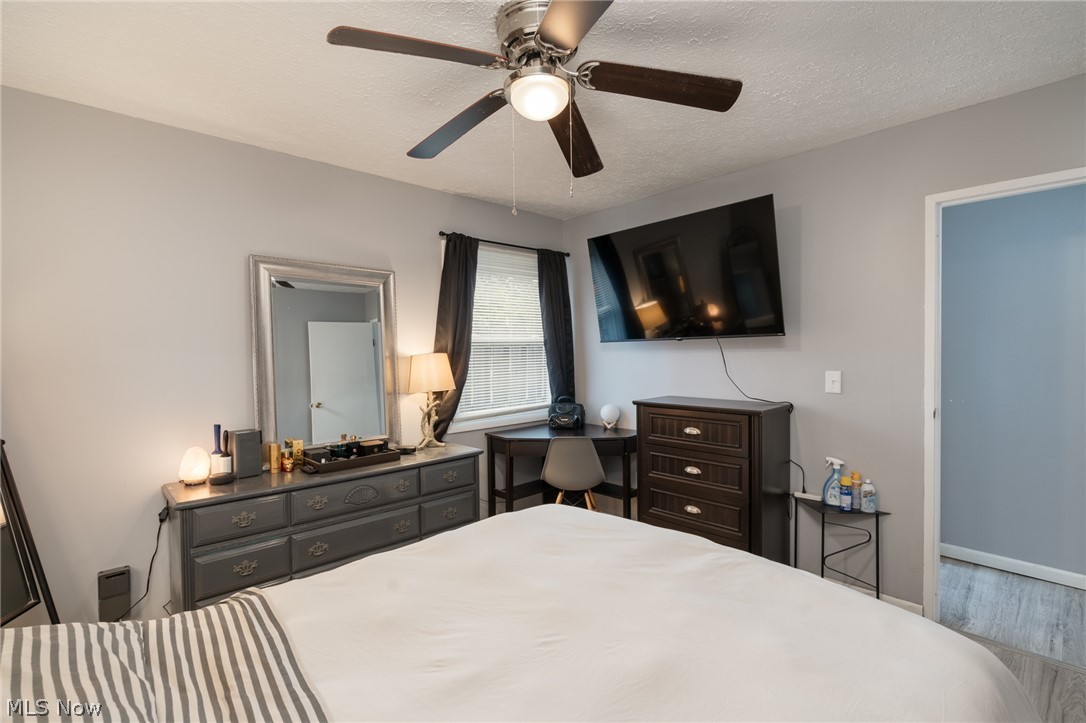 4214 Meadow Lane Lorain OH 44055
