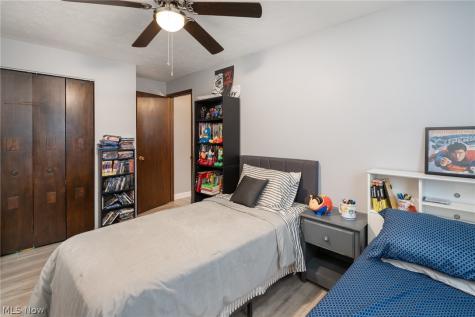 4214 Meadow Lane Lorain OH 44055
