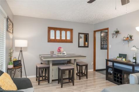 4214 Meadow Lane Lorain OH 44055