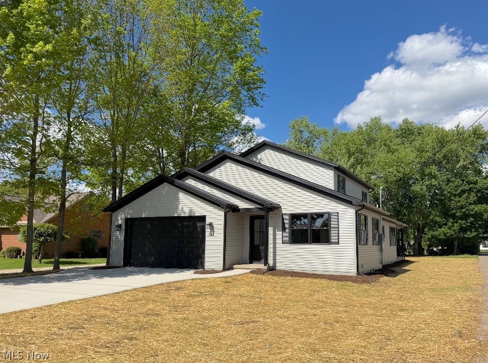 315 N Plum Street Gnadenhutten OH 44629