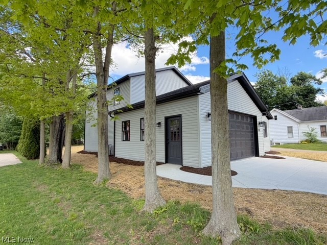315 N Plum Street Gnadenhutten OH 44629