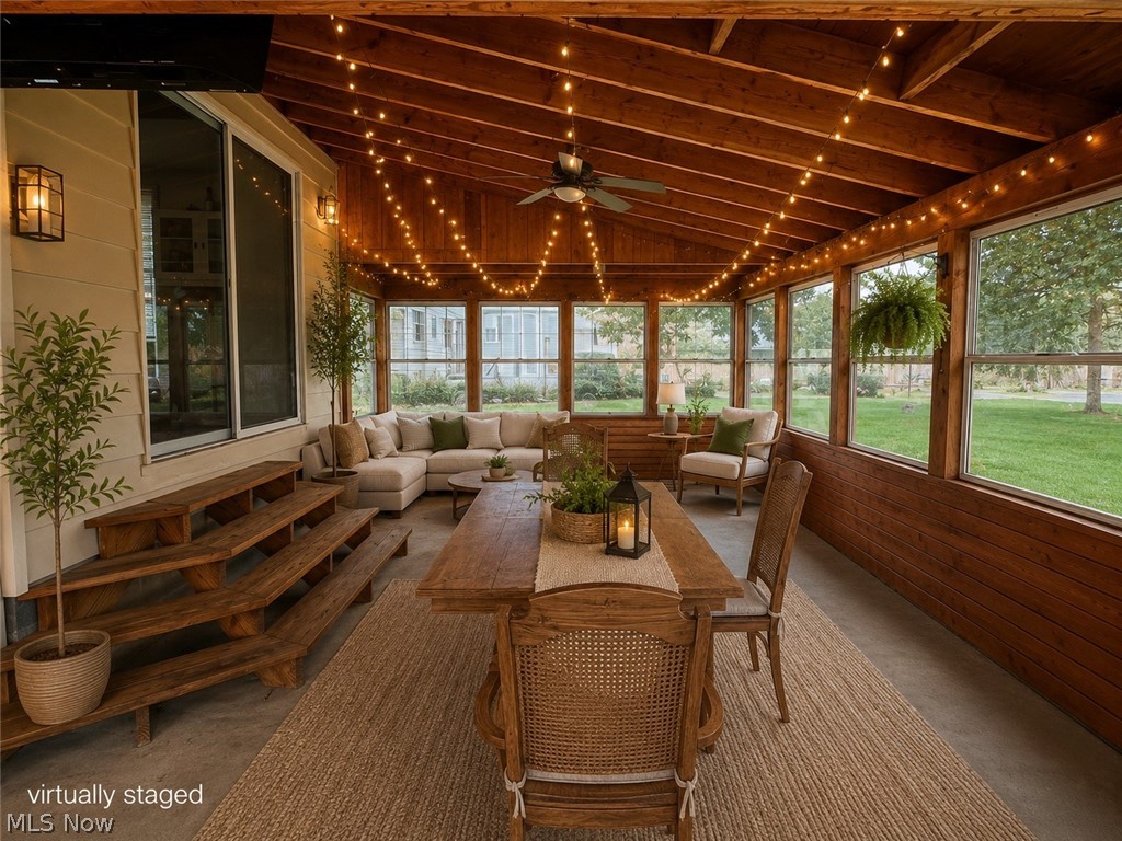 102 W Howe Road Tallmadge OH 44278