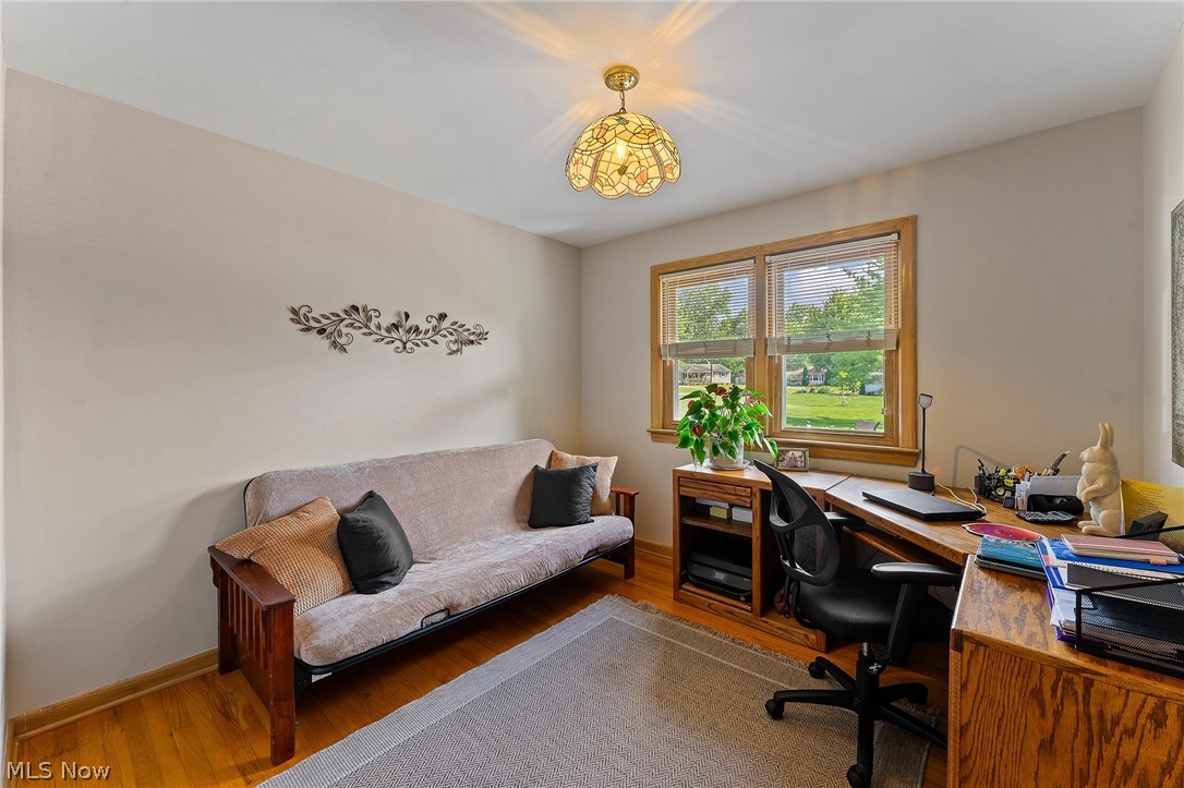 82 Ward Avenue New Middletown OH 44442