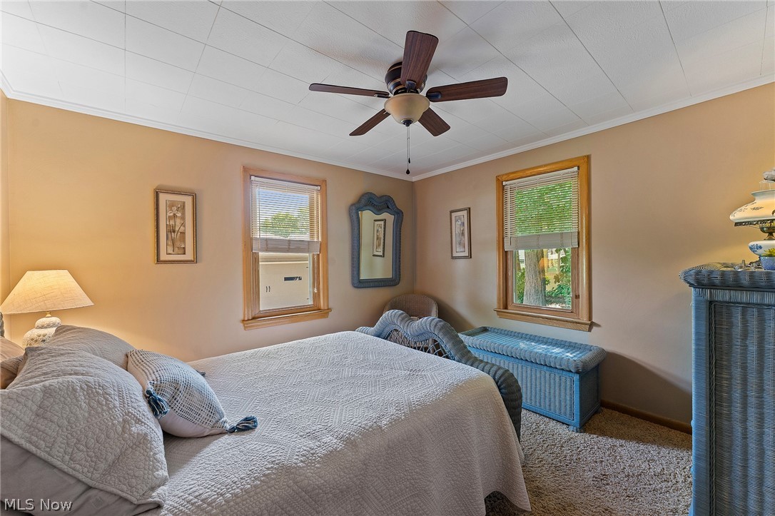82 Ward Avenue New Middletown OH 44442