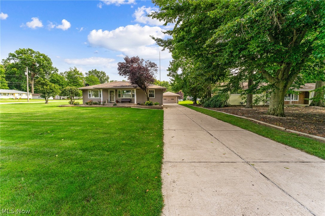 82 Ward Avenue New Middletown OH 44442