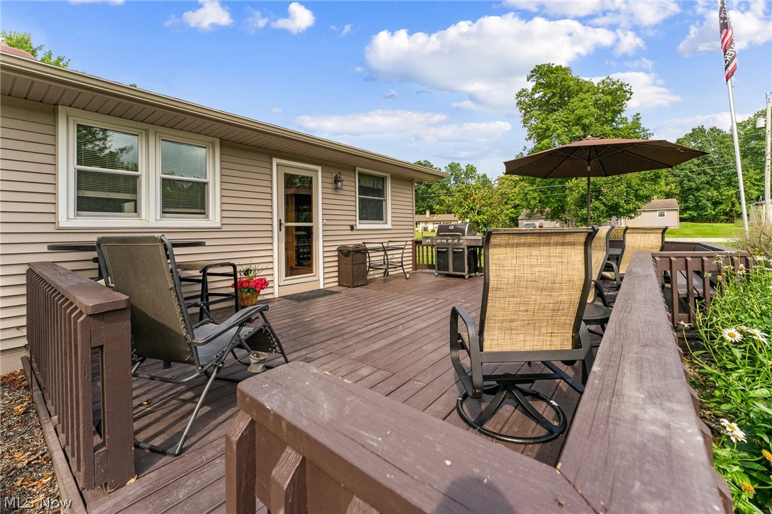 82 Ward Avenue New Middletown OH 44442