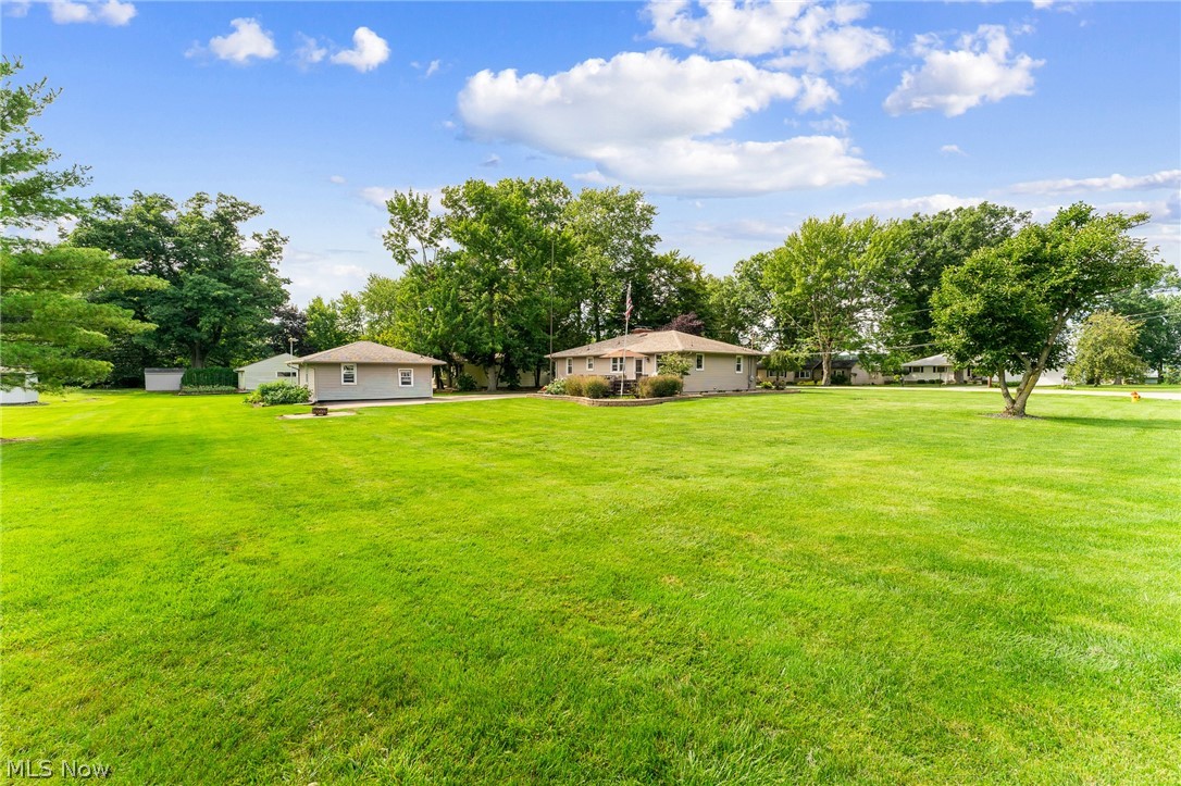 82 Ward Avenue New Middletown OH 44442