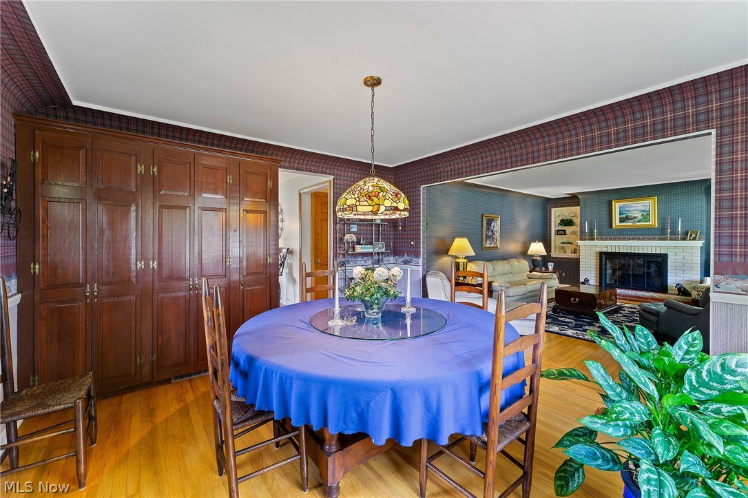 82 Ward Avenue New Middletown OH 44442