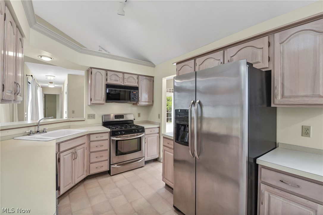 3674 Guilford Court Westlake OH 44145