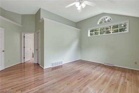 3674 Guilford Court Westlake OH 44145